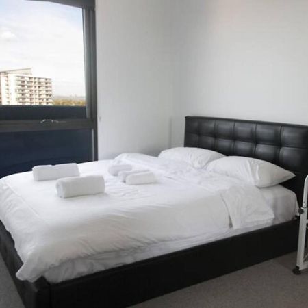 New Spacious 2 Bedroom With Gorgeous City Views Melburne Exterior foto