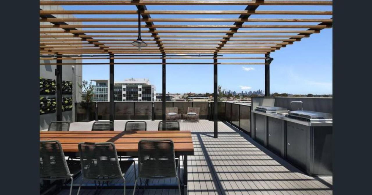 New Spacious 2 Bedroom With Gorgeous City Views Melburne Exterior foto