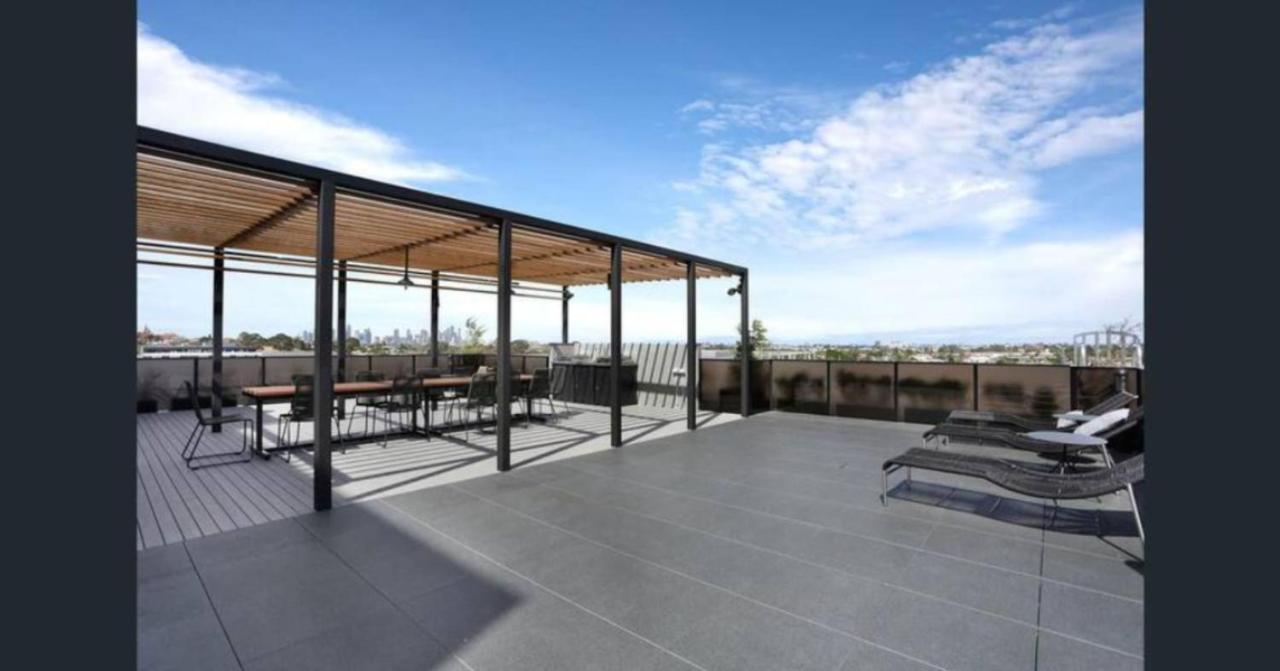 New Spacious 2 Bedroom With Gorgeous City Views Melburne Exterior foto